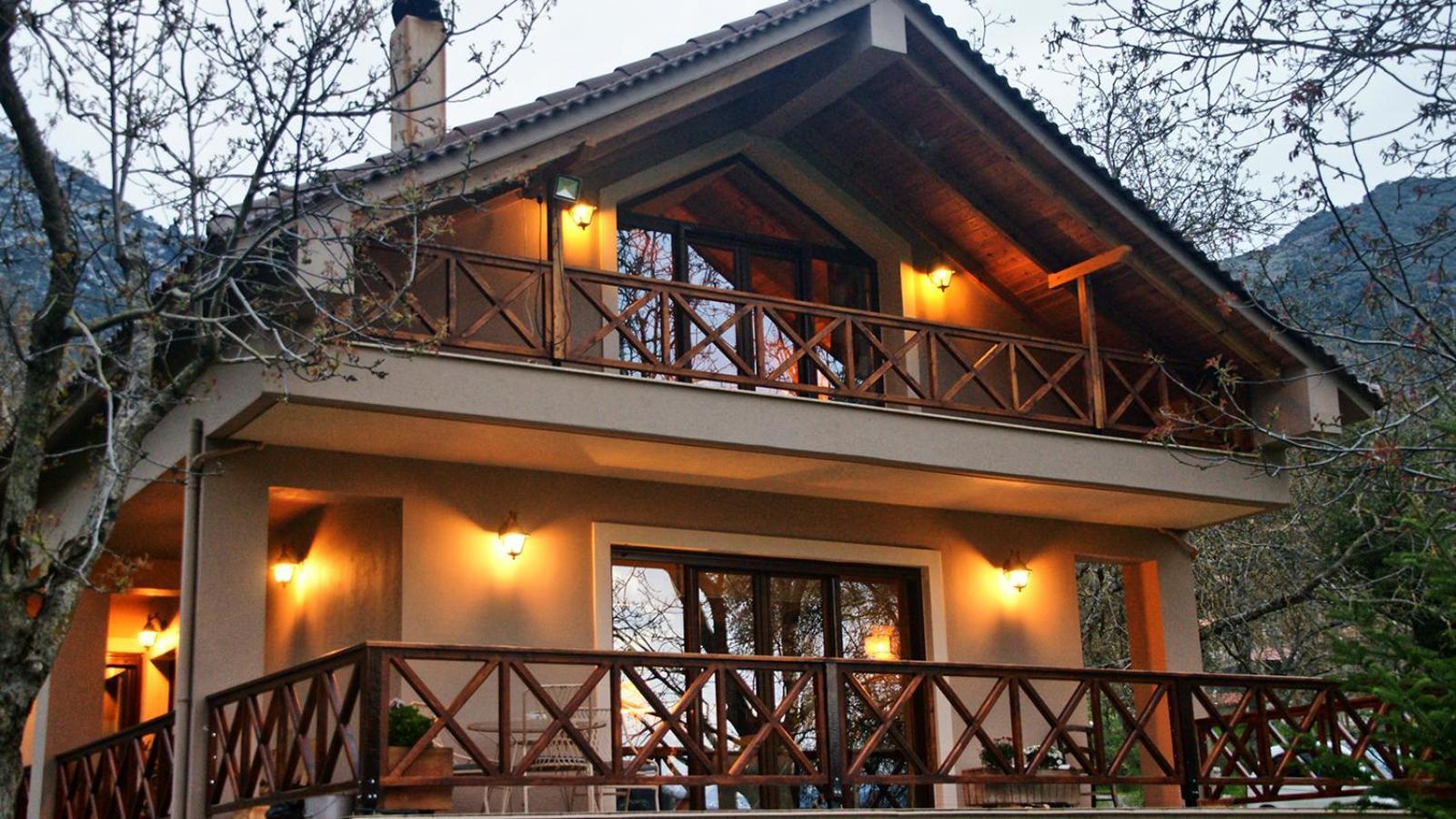 Chalet Coquelicot Kalavryta Exterior foto